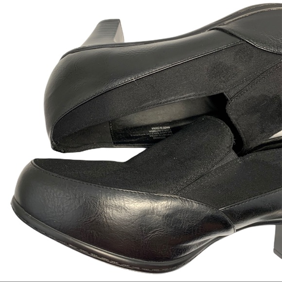 Catherines Black Slip On Loafer Heels- Size 12 W - Picture 8 of 13